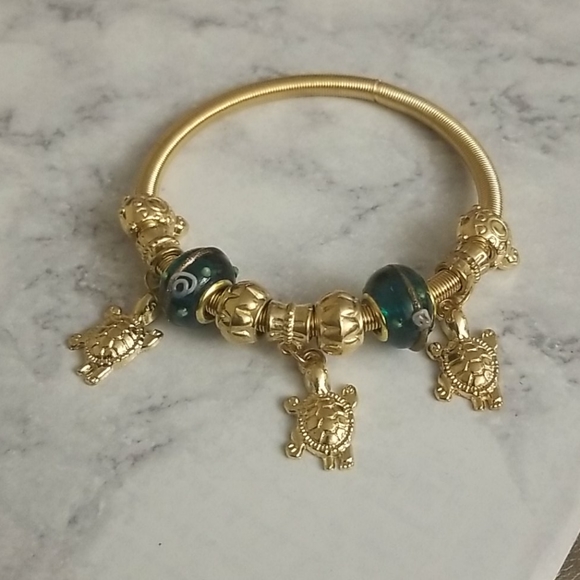🔥🔥Turtle bracelet - Picture 2 of 3